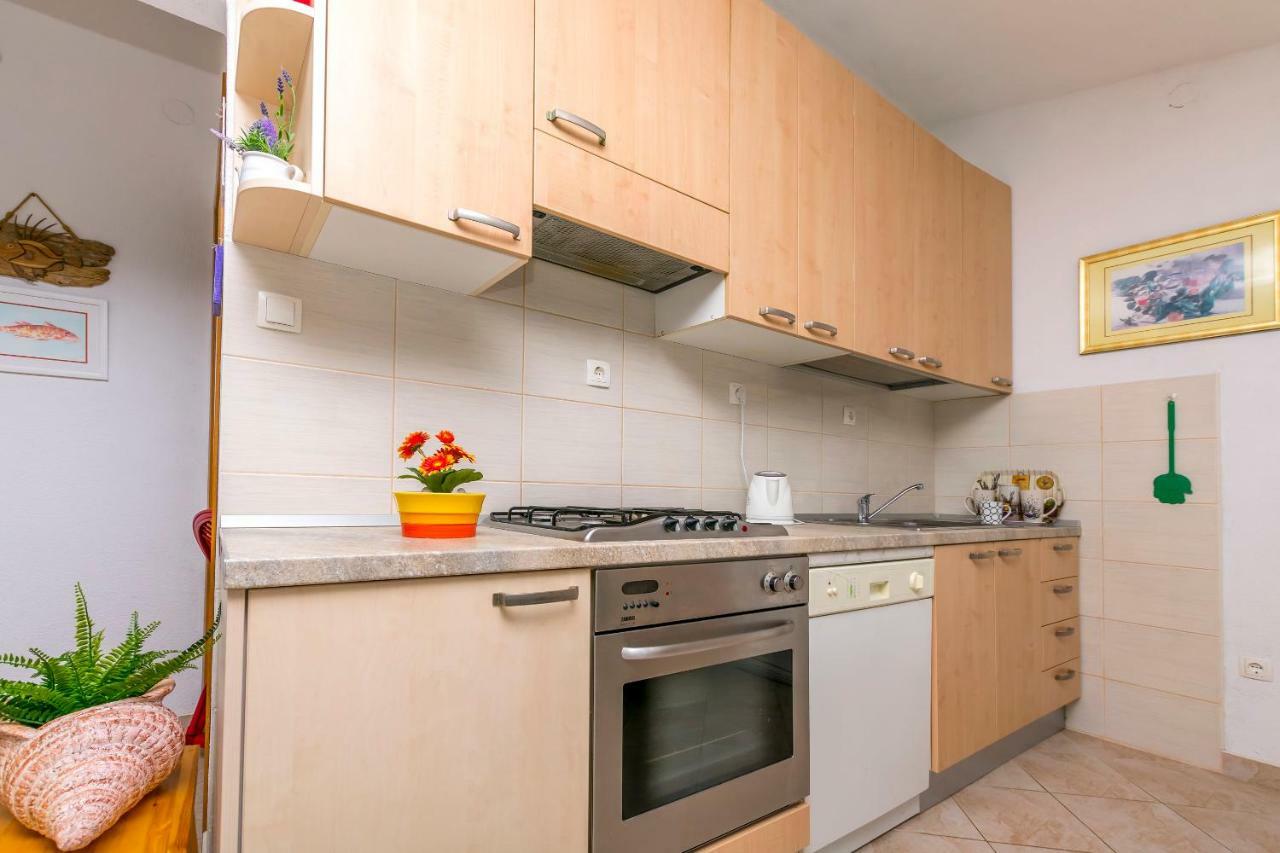 Apartments Bozo Ražanj エクステリア 写真