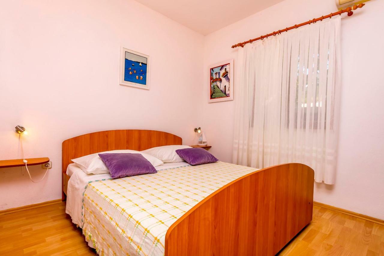 Apartments Bozo Ražanj エクステリア 写真