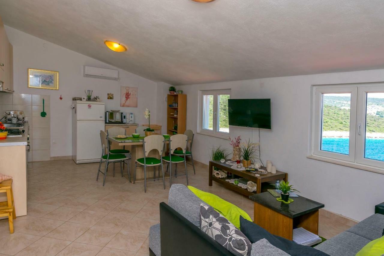 Apartments Bozo Ražanj エクステリア 写真